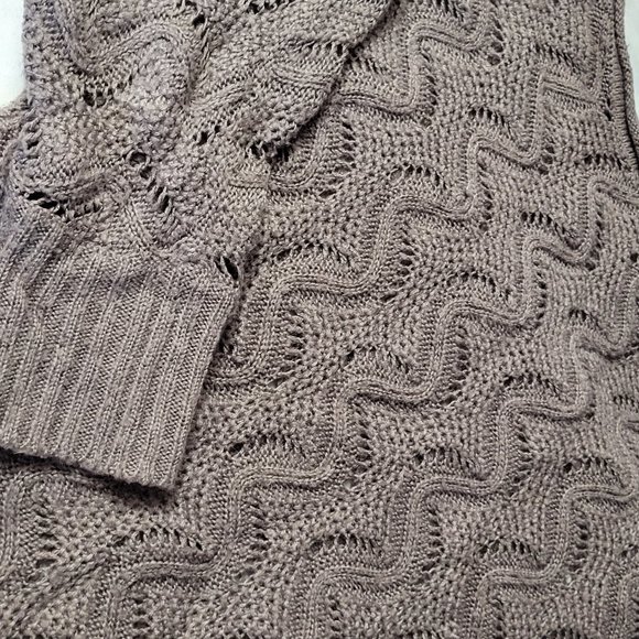 LAUREN CONRAD LC WOMEN'S LONG SLEEVE SWEATER SIZE MEDIUM WINTER FASHION WEAR - Picture 10 of 16